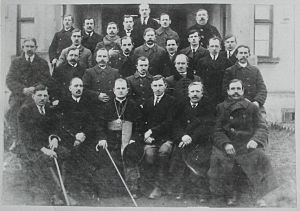 Założyciele Kasy Stefczyka w Bądkowie w roku 1925